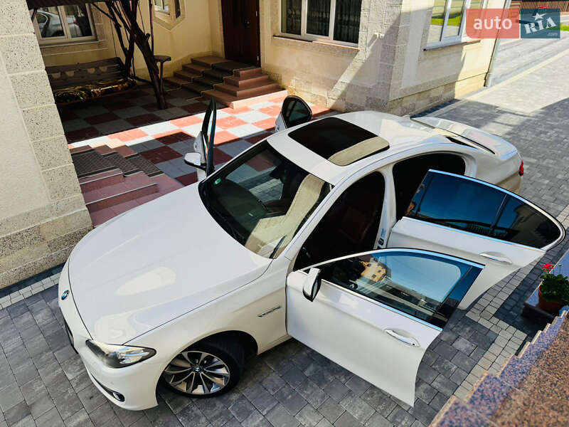 Седан BMW 5 Series 2015 в 