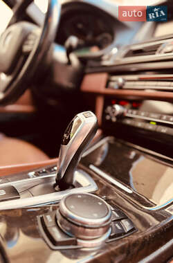 Седан BMW 5 Series 2015 в 
