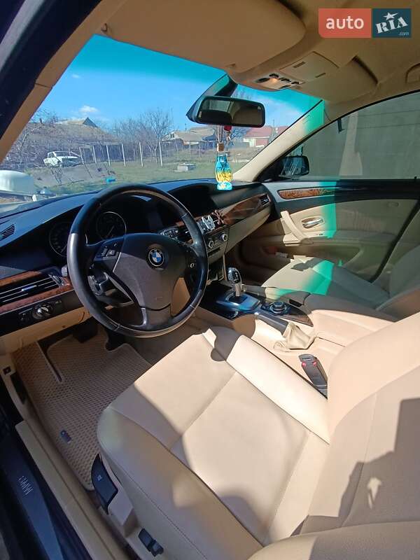 Седан BMW 5 Series 2008 в Николаеве