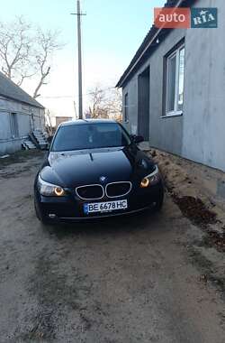 Седан BMW 5 Series 2008 в 