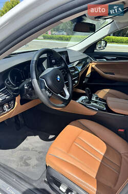 Седан BMW 5 Series 2018 в 