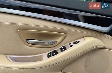 Седан BMW 5 Series 2012 в 