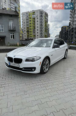 Седан BMW 5 Series 2016 в Львові