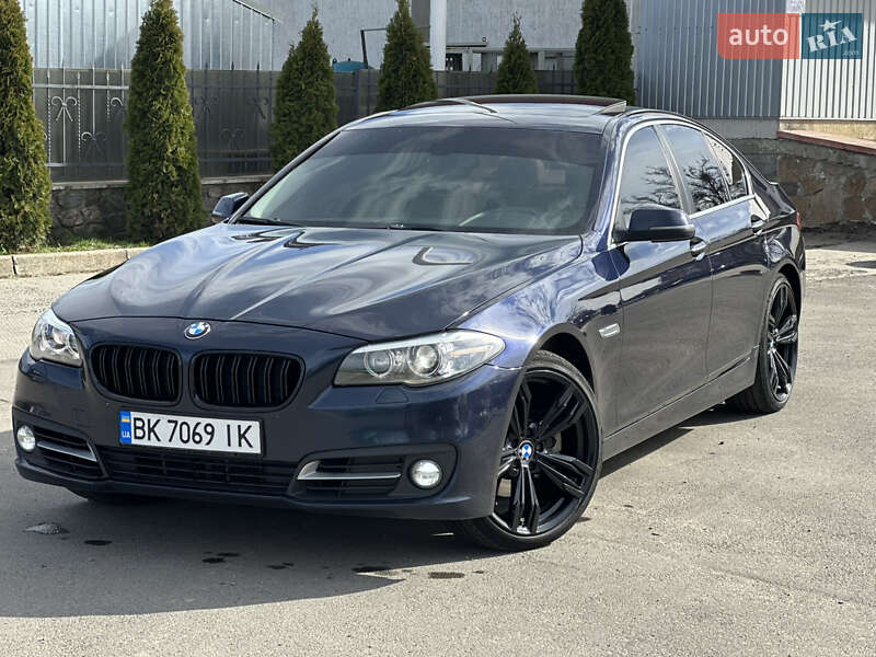 Седан BMW 5 Series 2014 в 