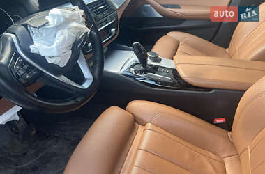 Седан BMW 5 Series 2017 в 