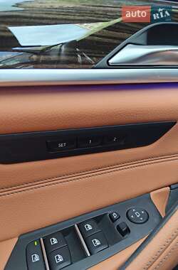 Седан BMW 5 Series 2020 в 