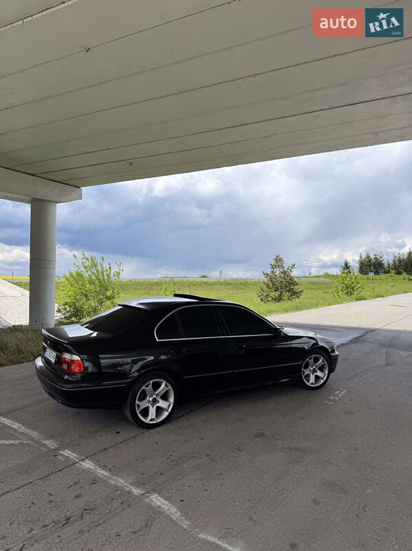 BMW 5 Series 2002