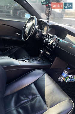 Седан BMW 5 Series 2003 в 