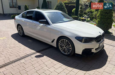 Седан BMW 5 Series 2019 в 
