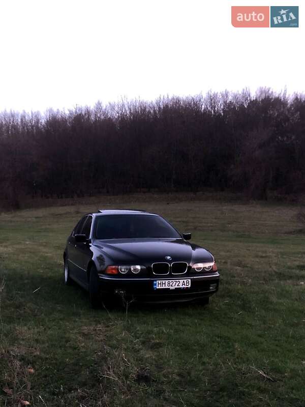 BMW 5 Series 1998