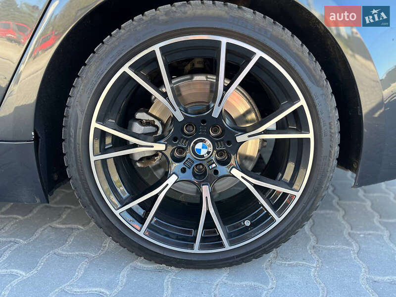 Седан BMW 5 Series 2017 в Тернополе