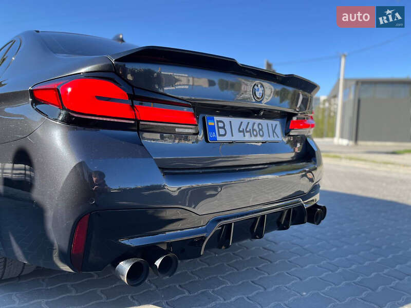 Седан BMW 5 Series 2017 в Тернополе