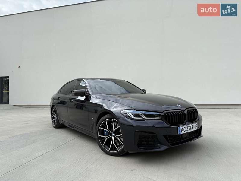 BMW 5 Series 2021