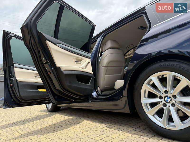 Універсал BMW 5 Series 2012 в Луцьку