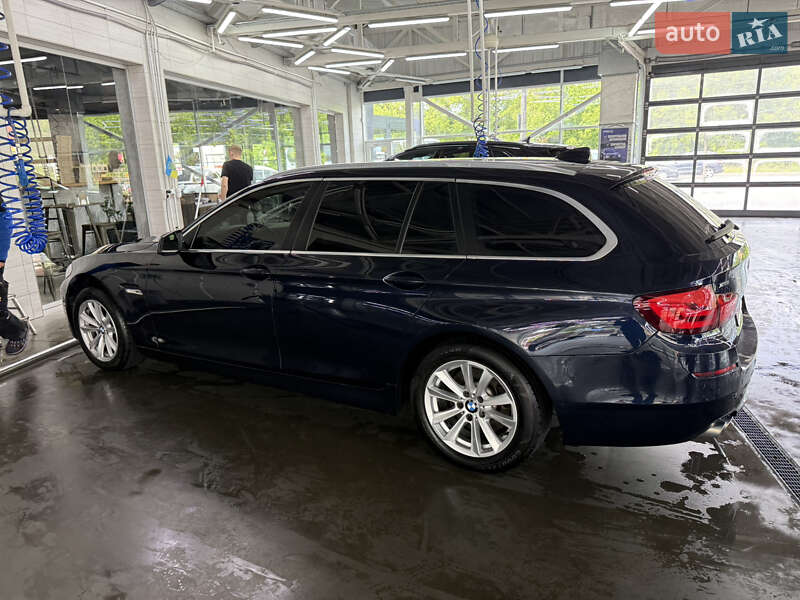 Універсал BMW 5 Series 2012 в Луцьку