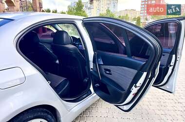 Седан BMW 5 Series 2004 в 