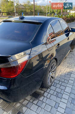 Седан BMW 5 Series 2004 в 