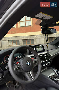 Седан BMW 5 Series 2017 в 
