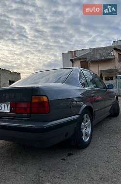 Седан BMW 5 Series 1991 в 