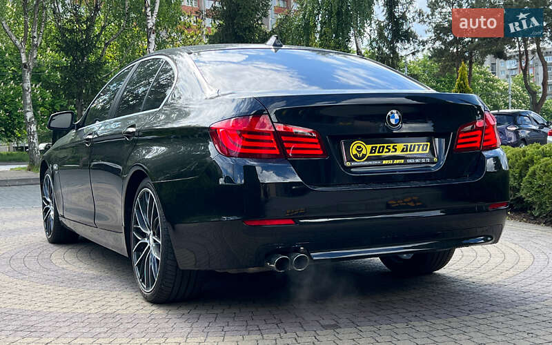 Седан BMW 5 Series 2011 в Львові