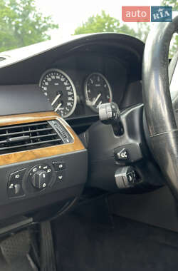 Седан BMW 5 Series 2004 в 