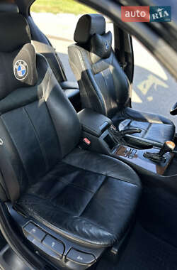 Седан BMW 5 Series 2001 в 