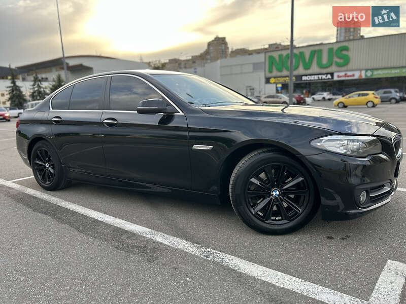 BMW 5 Series 2016