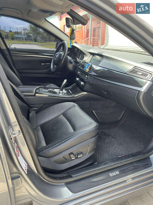 Седан BMW 5 Series 2010 в Здолбуніві