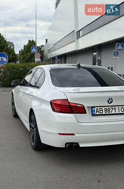 Седан BMW 5 Series 2012 в 