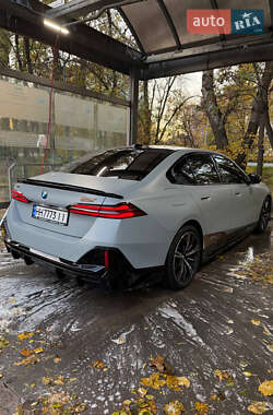 Седан BMW 5 Series 2024 в 