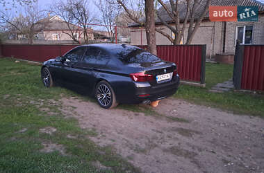 Седан BMW 5 Series 2013 в 