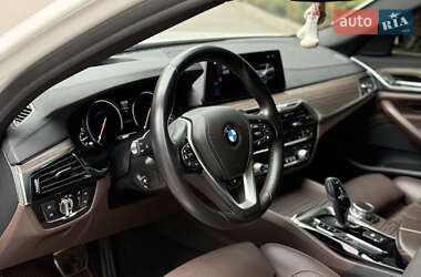 Седан BMW 5 Series 2018 в 