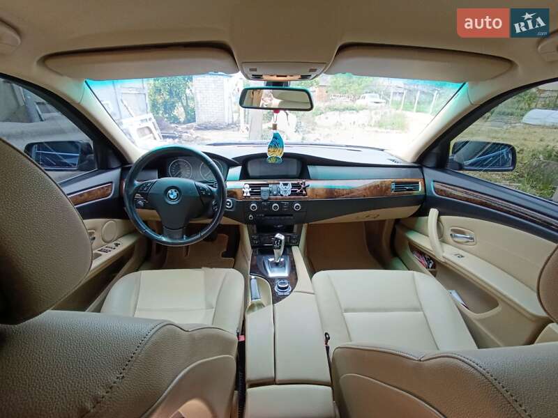 Седан BMW 5 Series 2008 в Николаеве
