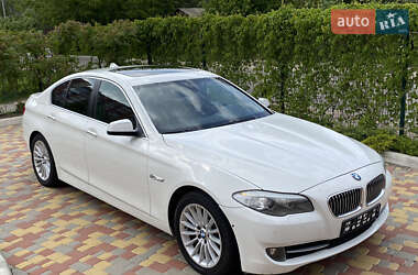 Седан BMW 5 Series 2012 в 