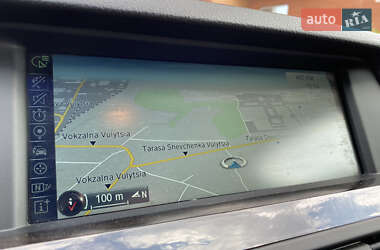 Седан BMW 5 Series 2012 в 