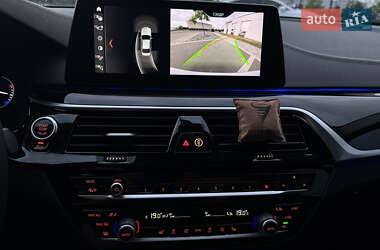 Седан BMW 5 Series 2017 в 