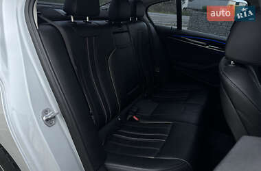 Седан BMW 5 Series 2017 в 