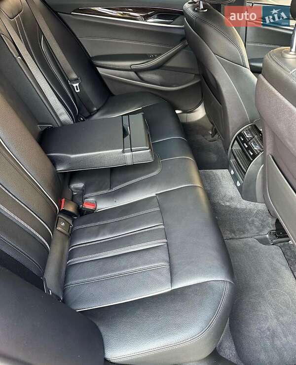 Седан BMW 5 Series 2017 в Одесі фото 18 Седан BMW 5 Series 2017 в Одесі