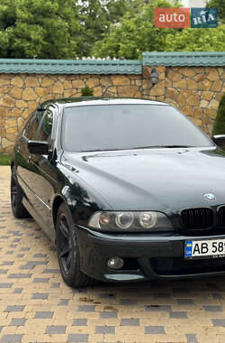 Седан BMW 5 Series 2000 в 