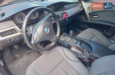 Седан BMW 5 Series 2004 в 