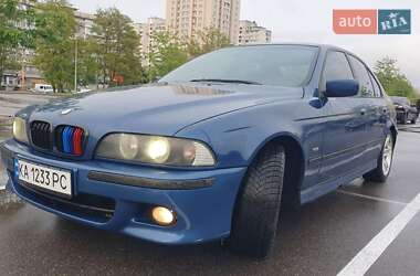 Седан BMW 5 Series 2002 в 