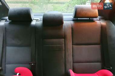 Седан BMW 5 Series 2002 в 