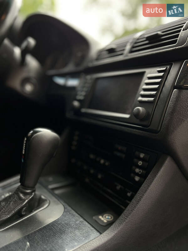 Седан BMW 5 Series 2002 в Одесі