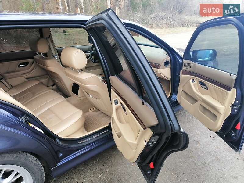 Універсал BMW 5 Series 2002 в Києві