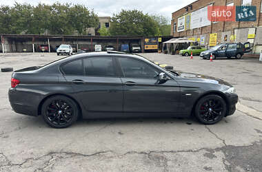 Седан BMW 5 Series 2012 в 