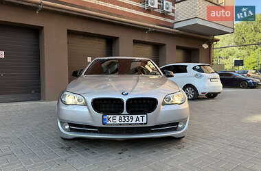 Седан BMW 5 Series 2012 в 