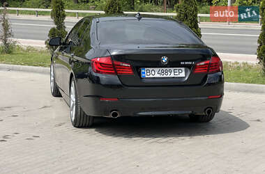 Седан BMW 5 Series 2012 в 