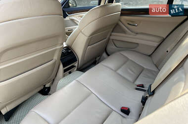 Седан BMW 5 Series 2012 в 