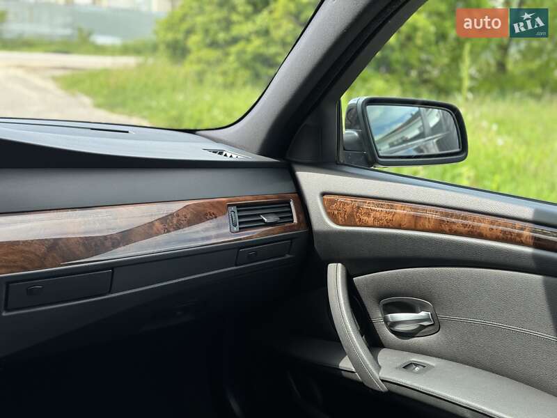 Седан BMW 5 Series 2008 в Виннице