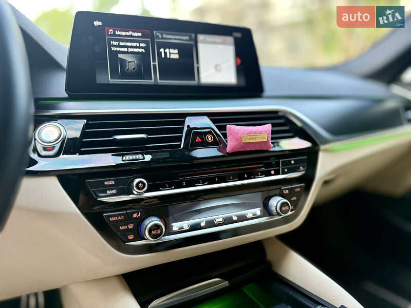 Седан BMW 5 Series 2018 в Черновцах фото 26 Седан BMW 5 Series 2018 в Черновцах